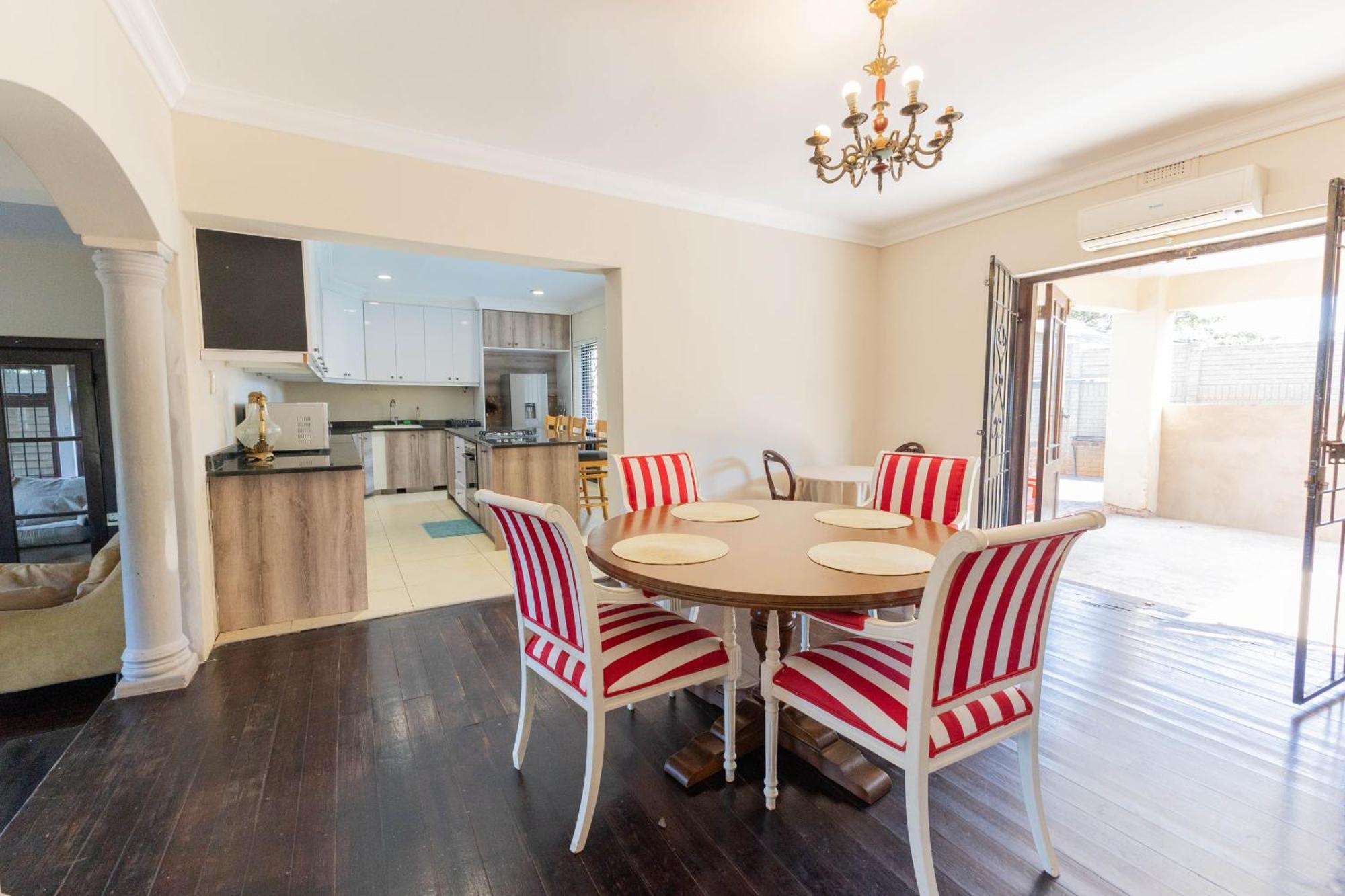 Durban Italian Villa 1&2 Екстериор снимка
