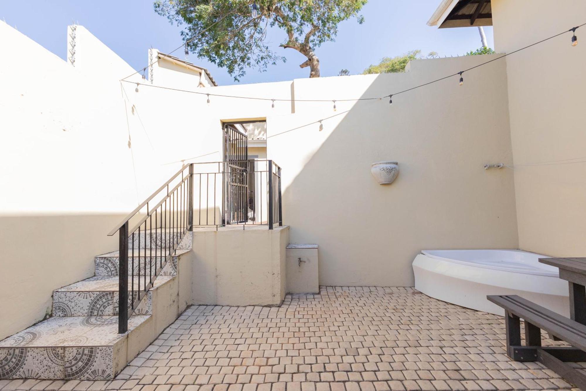 Durban Italian Villa 1&2 Екстериор снимка